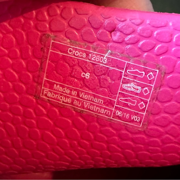 SOLD 🩷 CROCS Pink Rain Boots - Toddler Size 6 - Picture 10 of 12